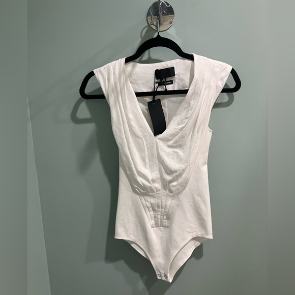 NWT RtA Jovenna V-Neck Pleated Bodysuit in White XXSmall - Picture 5 of 8